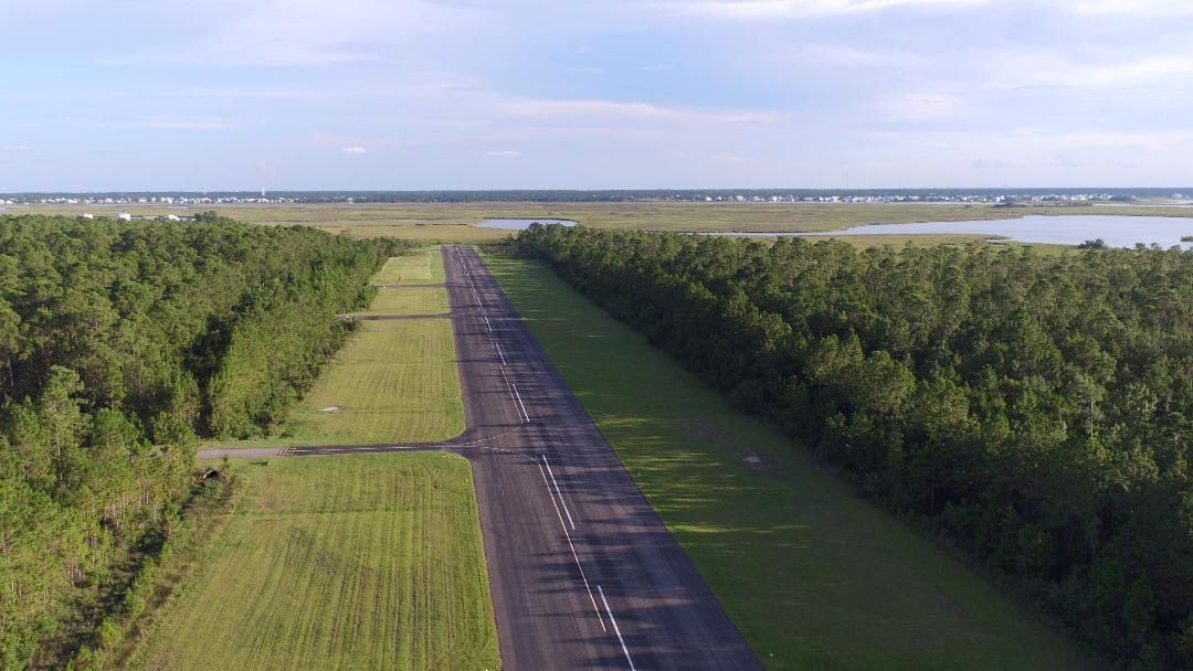 Mississippi Airbnb Offers Airport Access With Coastal Charm
